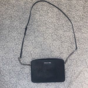 Michael Kors Jet Set Large Crossbody